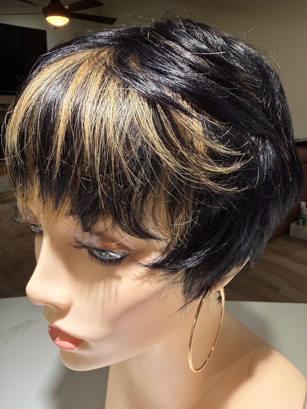 💯% HUMAN Hair Pixie Straight Black Highlighted with Eyelashes